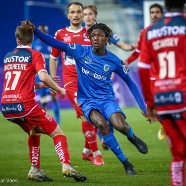 Debuut Pierre Dwomoh