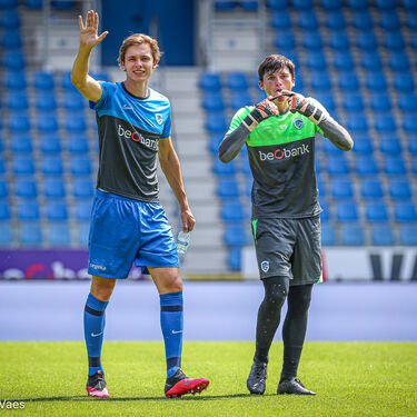 Jongeren bij A-kern tegen RC Lens