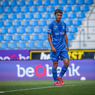 Jongeren bij A-kern tegen RC Lens