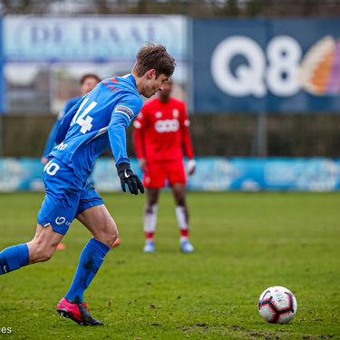 KRC U18 - Standard 2-0