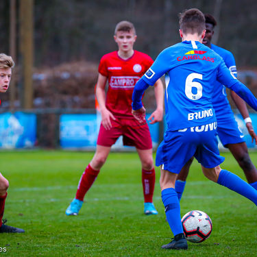 U16 - Essevee