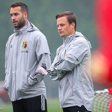 Ref Flames U23 op bezoek