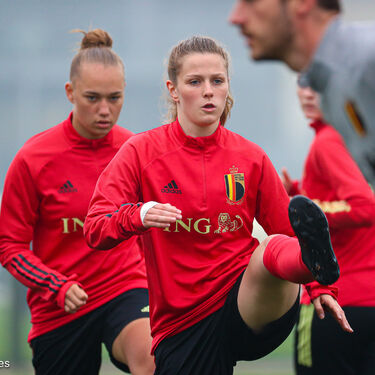 Ref Flames U23 op bezoek