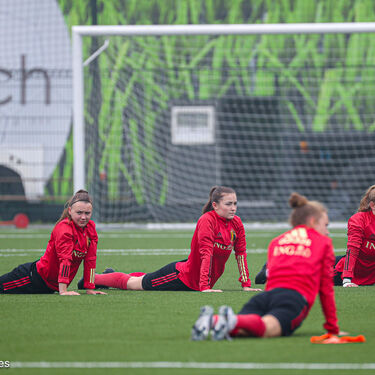 Ref Flames U23 op bezoek