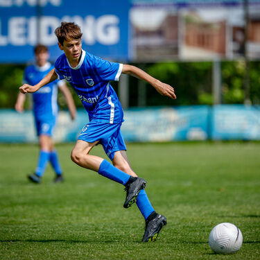 U16 - Standard